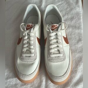 Nike Killshot White and Orange Men's Shoes, size 11.0, brand new never worn
